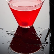 Розовый коктейль с малиновым сиропом