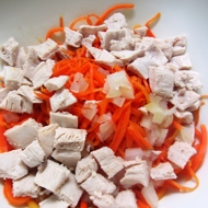 Салат с кукурузой, корейской морковью и курицей