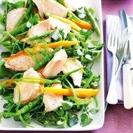 Салат с курицей и зеленой фасолью