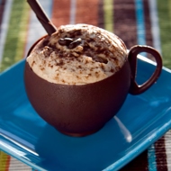 Шоколадный пудинг с кофейными сливками