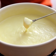 Сыр в горшочках