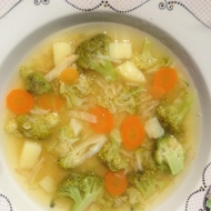 Суп из чечевицы с брокколи