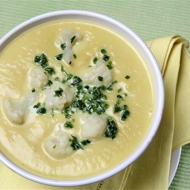 Суп из цветной капусты с сыром рокфор