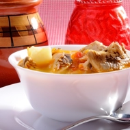 Суп из копченой пикши с молодым картофелем и шафраном