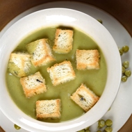 Суп-крем из зеленого горошка