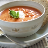 Томатный крем-суп с нутом и кумином