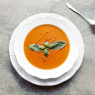 Томатный крем-суп с вялеными томатами