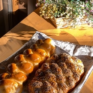 Традиционный еврейский праздничный хлеб (хала)