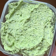 Творожный крем с пряной зеленью