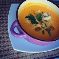 Тыквенный крем-суп с пармезаном