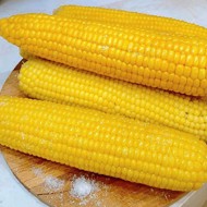 Варёная кукуруза