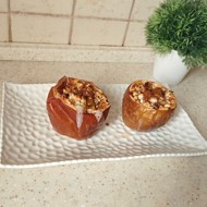 Яблоки в духовке с творогом и изюмом