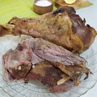 Запеченная голень индейки