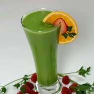 Зеленый смузи с цитрусовым соком