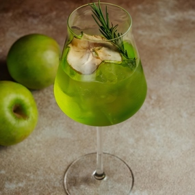 Коктейль Apple Spritz