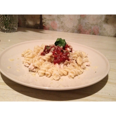 Макароны, запеченные с помидорами и брынзой рецепт – Итальянская кухня: Основные блюда. «Еда»