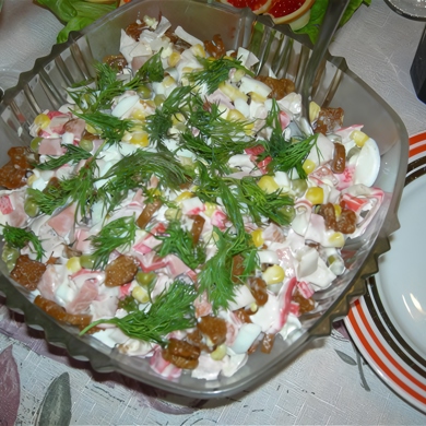 Салат с курицей и ржаными сухариками - пошаговый рецепт с фото