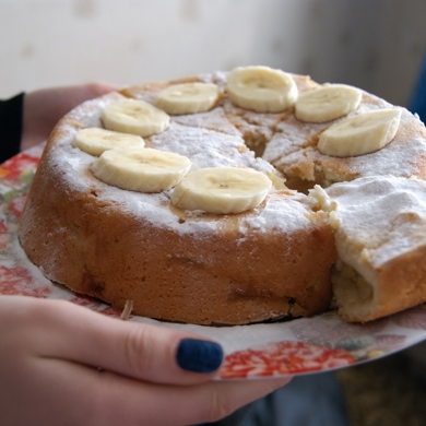 Рассыпчатый пирог с вишней - пошаговый рецепт с фото