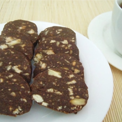 Шоколадная колбаска из печенья и какао | Как приготовить на prachka-mira.ru