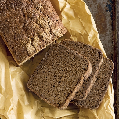 Как приготовить Пшеничный хлеб на ржаной закваске в духовке рецепт пошагово
