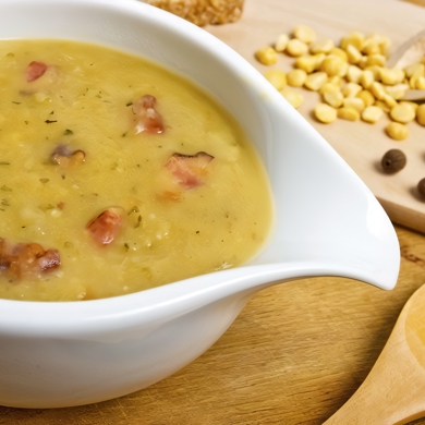 Гороховый суп с копченостями и сухариками. Пошаговый рецепт с фото