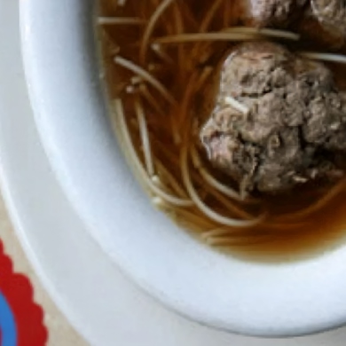 суп с клецками на свином бульоне пошаговый рецепт с фото пошагово в домашних условиях | Дзен