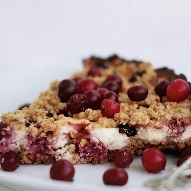 Открытый пирог с творожной начинкой и ягодами, рецепт с фото пошагово — бородино-молодежка.рф