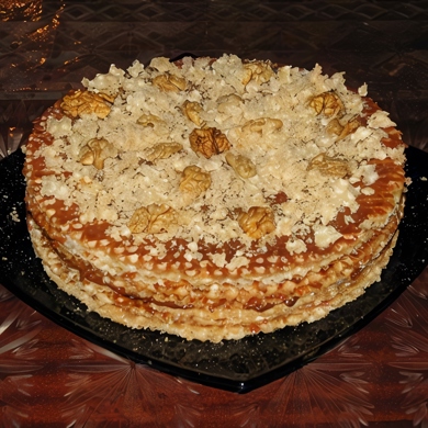 Вафельный торт с медовым кремом