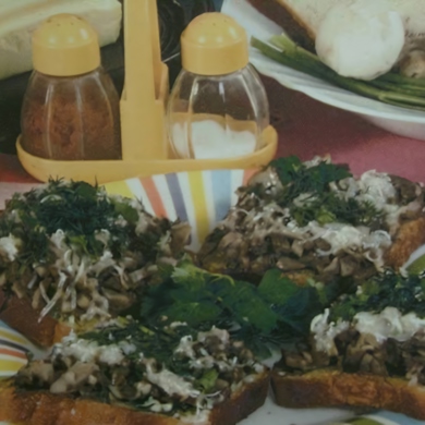 Быстрые горячие бутерброды с грибами и сыром, рецепт с фото — конференц-зал-самара.рф
