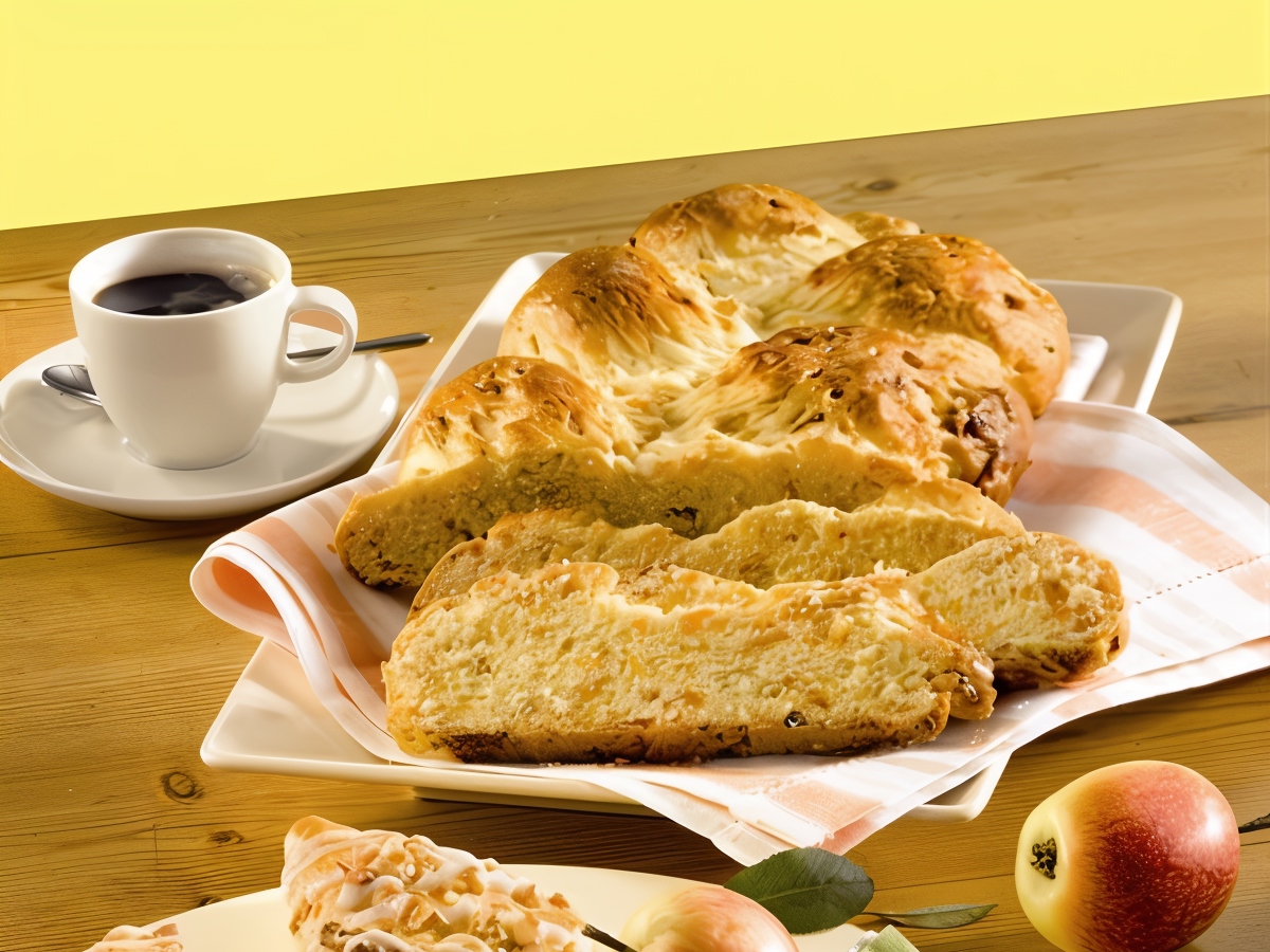 Apricot-Almond Braid