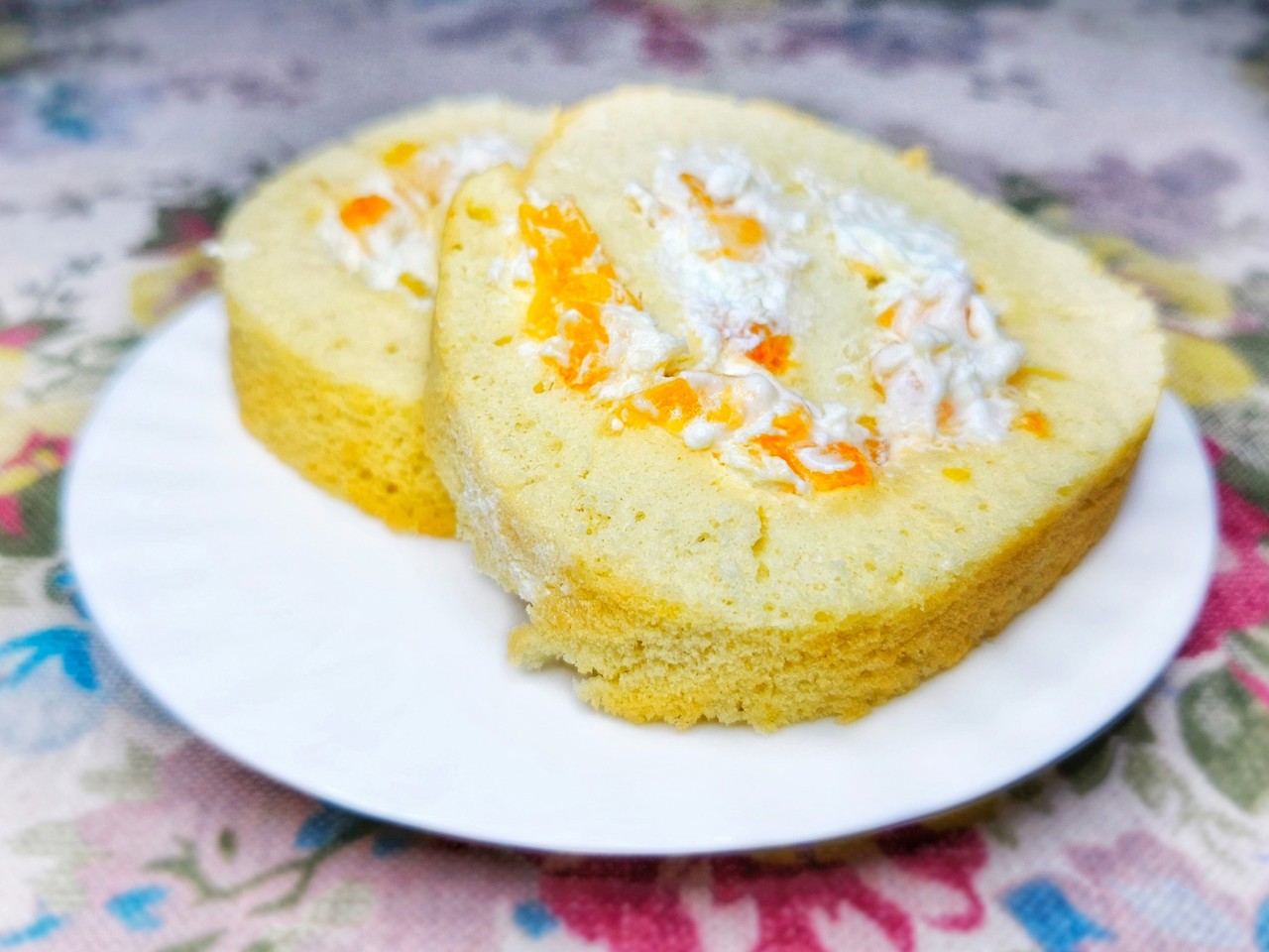 Apricot Roll