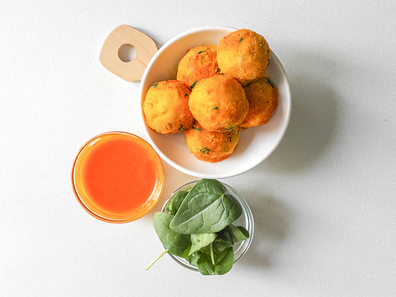 Yellow Pea Acarra with Palm Oil