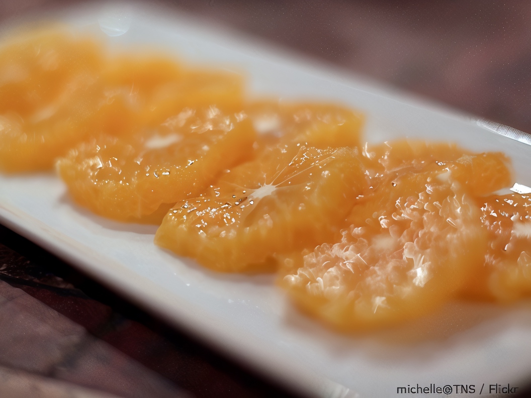 Oranges in a Light Cinnamon Sauce