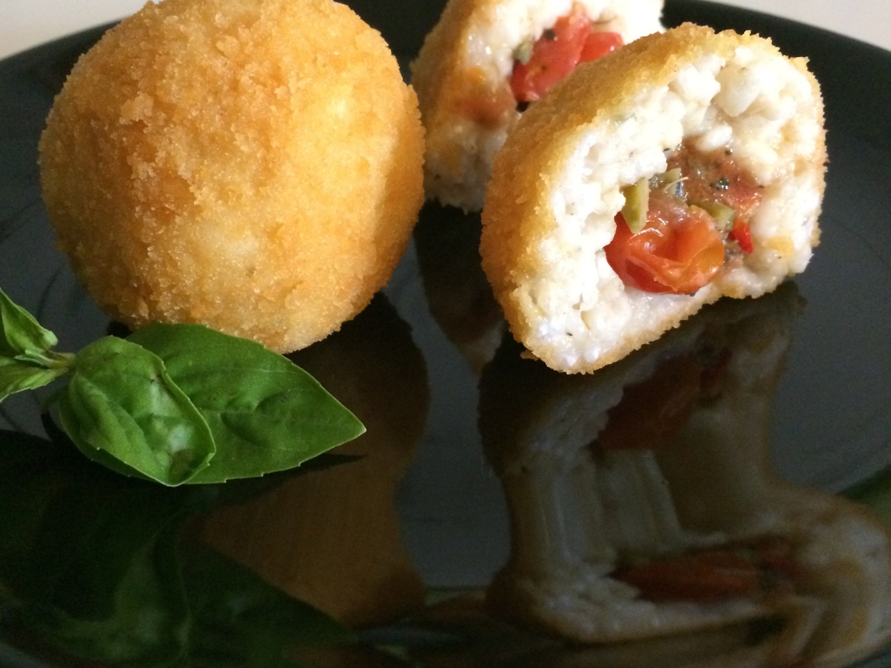 Arancini (Alla Puttanesca)