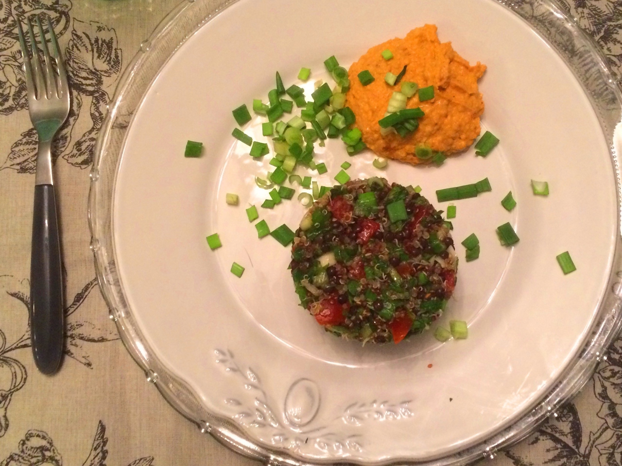 Gluten-Free Quinoa Tabbouleh with Beluga Lentils