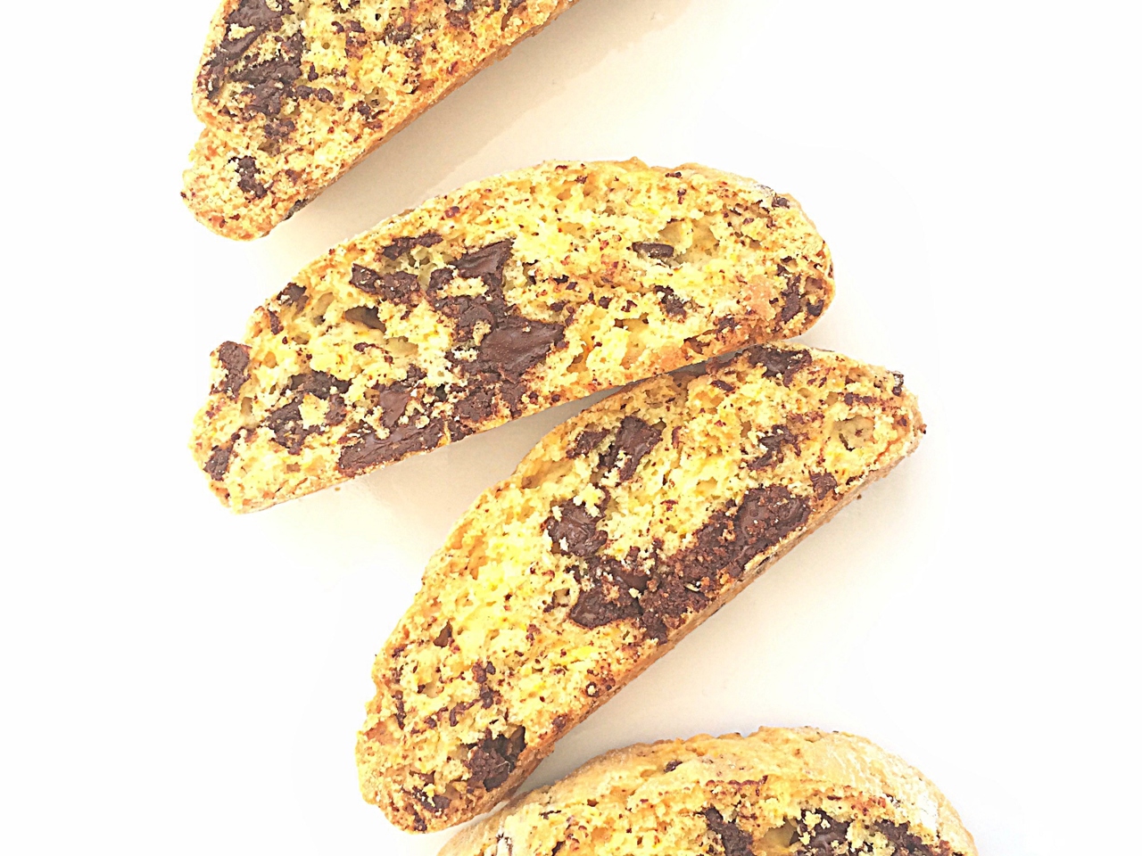 Biscotti with Saffron and Dark Chocolate
