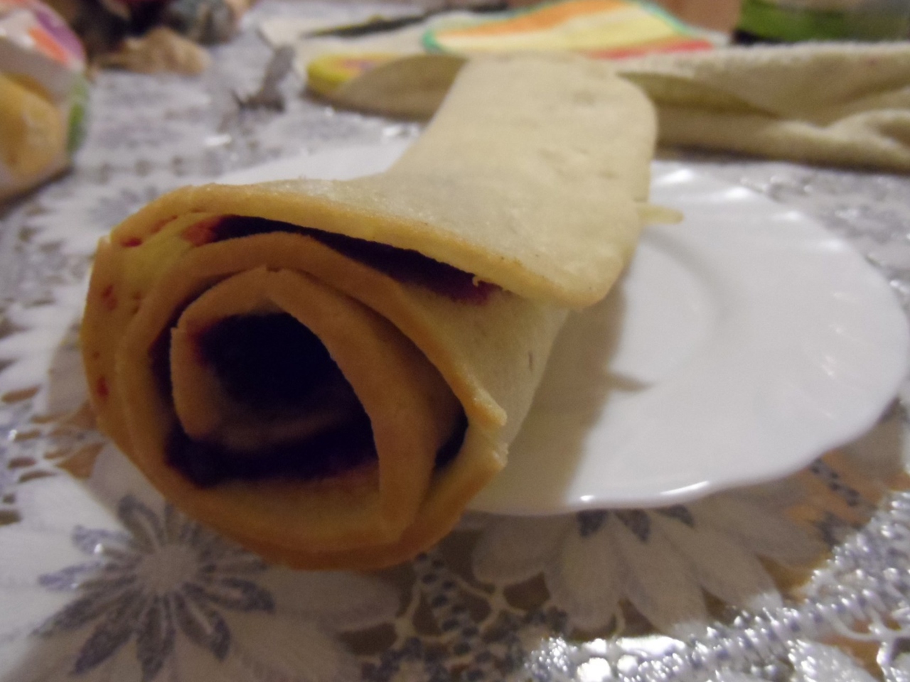 Quick Roll with Berry Jam