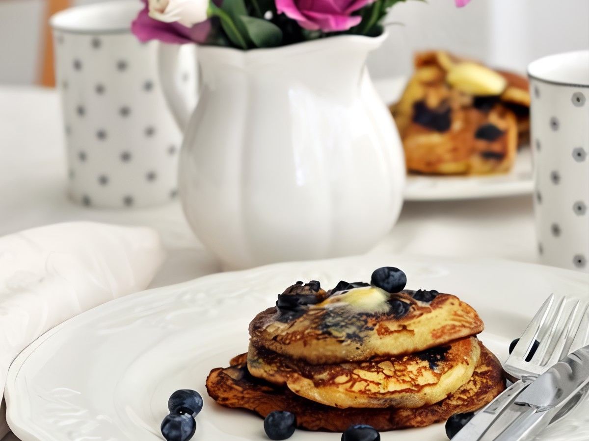 Blueberry Pancakes with Nuts
