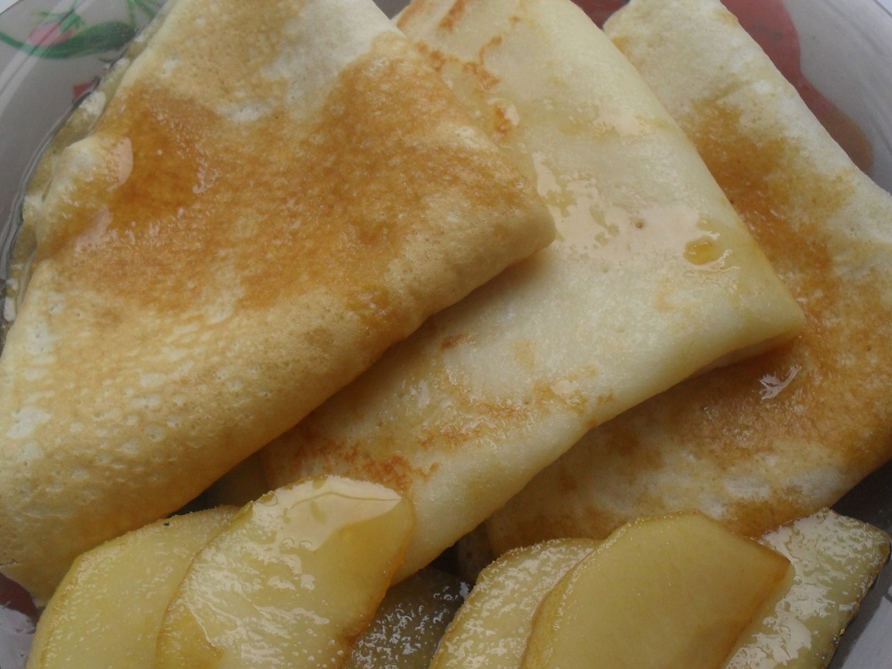 Flambé Pear Crepes