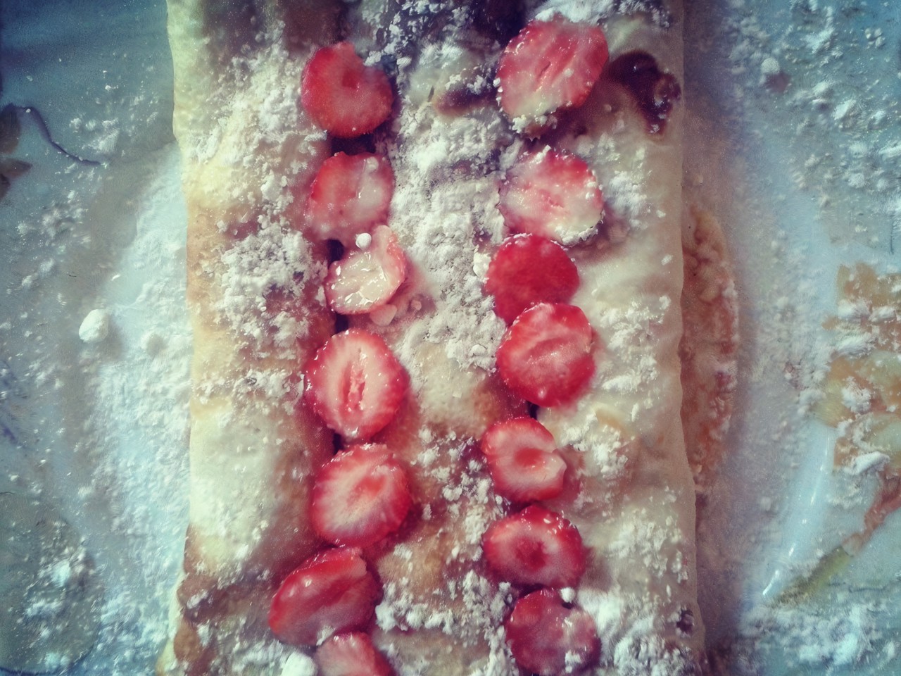 Pancakes with Mascarpone and Fresh Berries