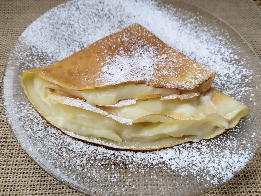 Crepes with Custard