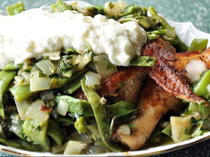 Chicken Borani with Green Beans and Egg