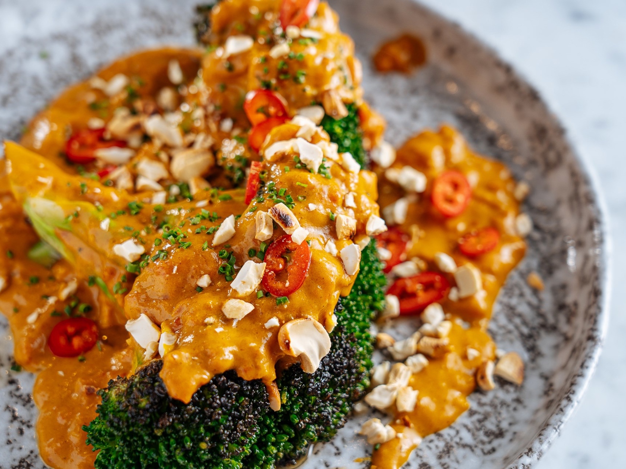 Broccoli in Curry Sauce