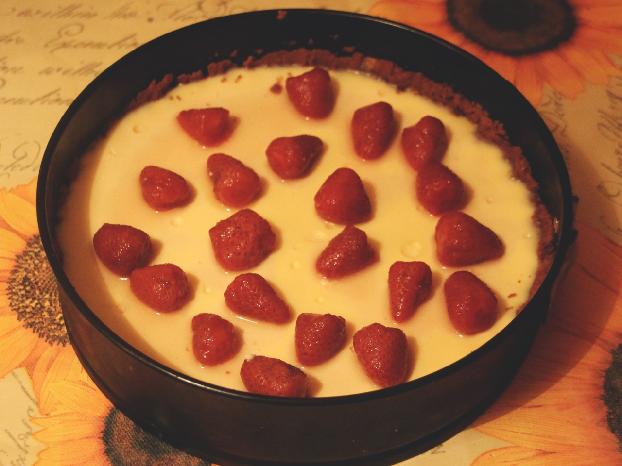 Strawberry and Cottage Cheese Cheesecake