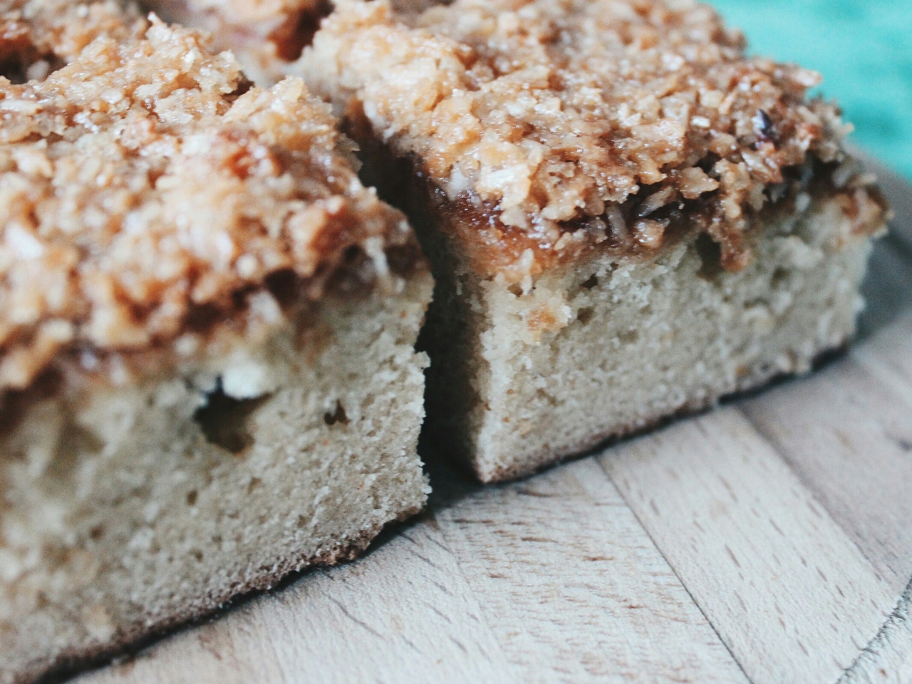 Danish Cake (Drømmekage)