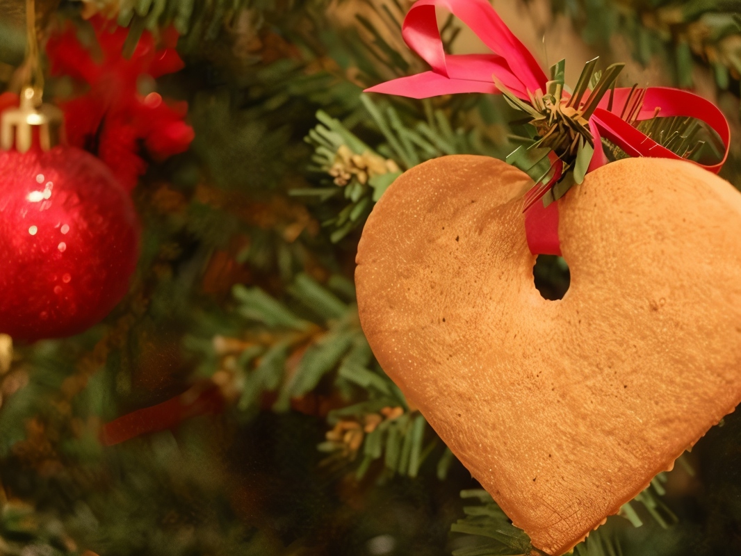 Children's Gingerbread Cookies for the Christmas Tree