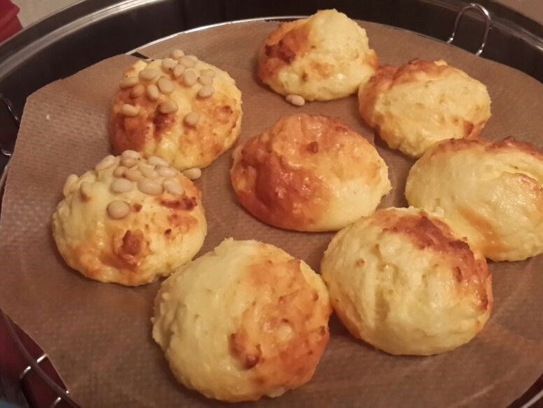 Dietary Cottage Cheese Pancakes in an Air Fryer