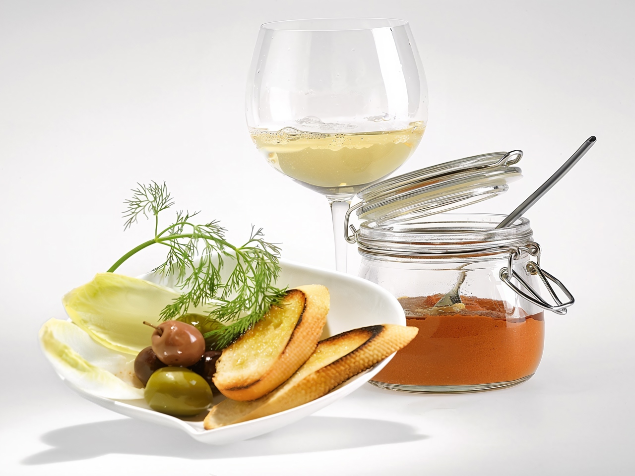 Roasted Pepper Dip with Narsharab