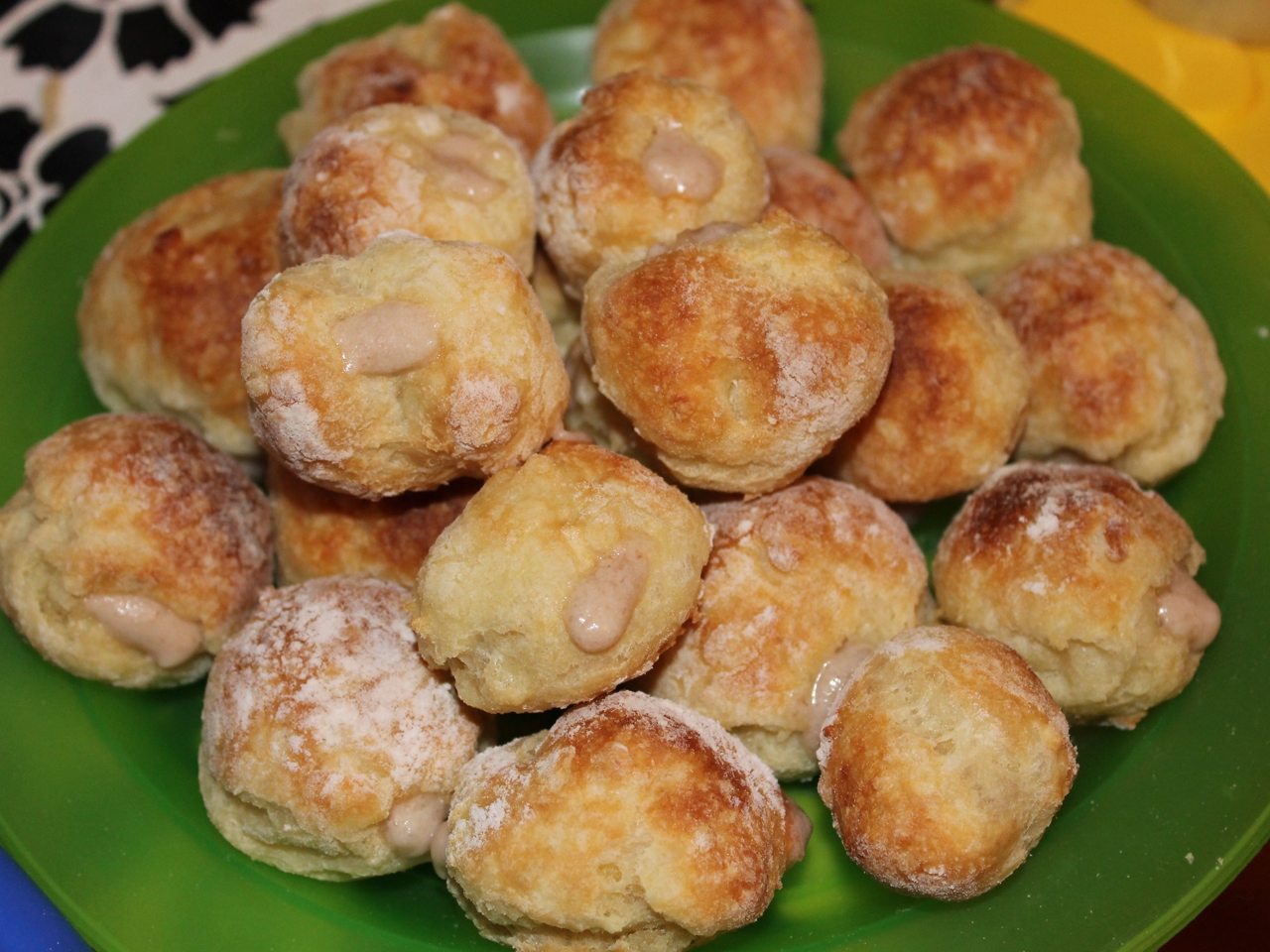 Homemade Profiteroles with Banana Cream