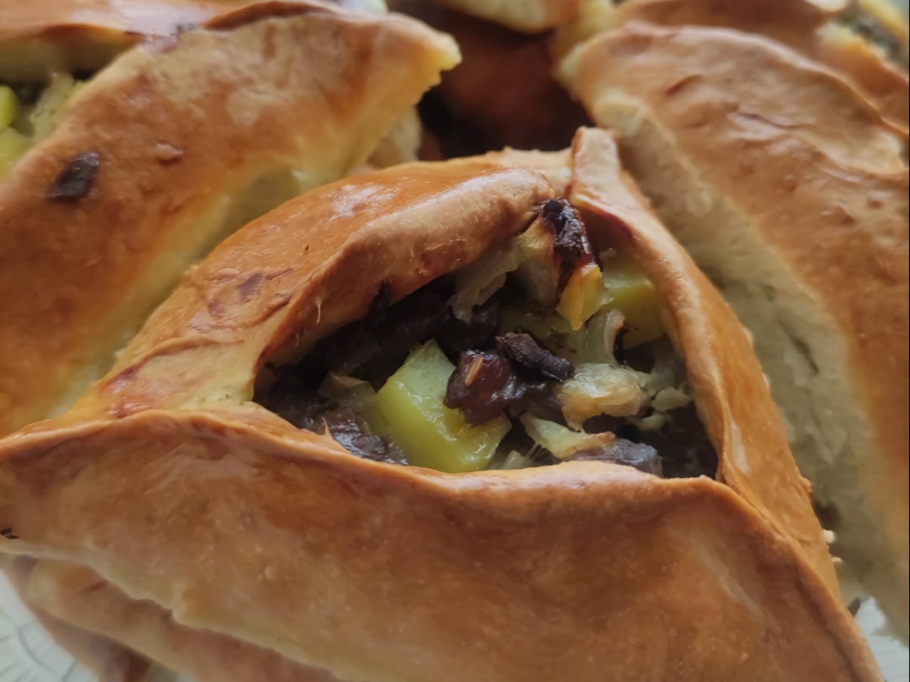Echpochmak with Beef and Potatoes